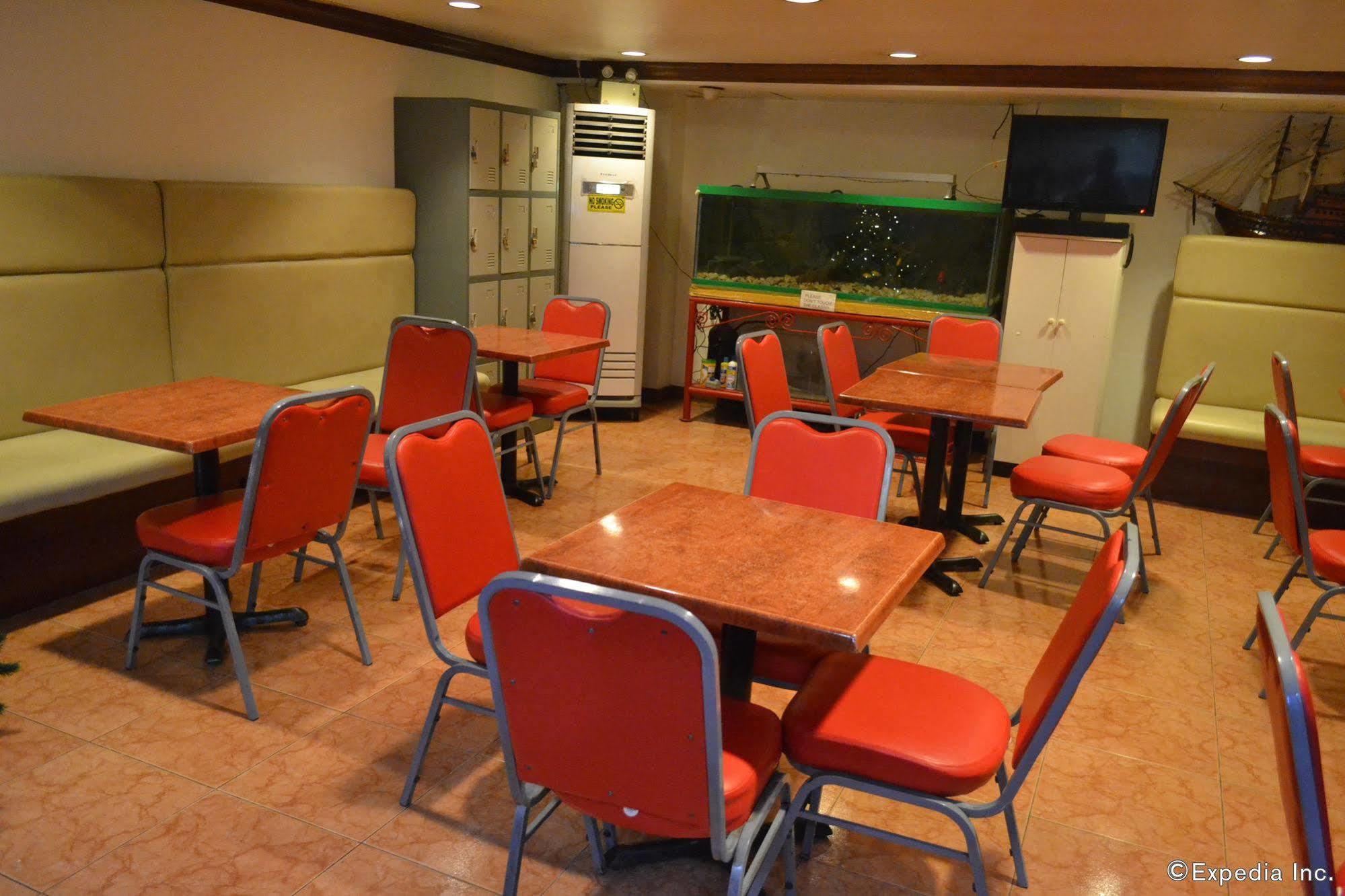 Cebuview Tourist Inn Exteriör bild